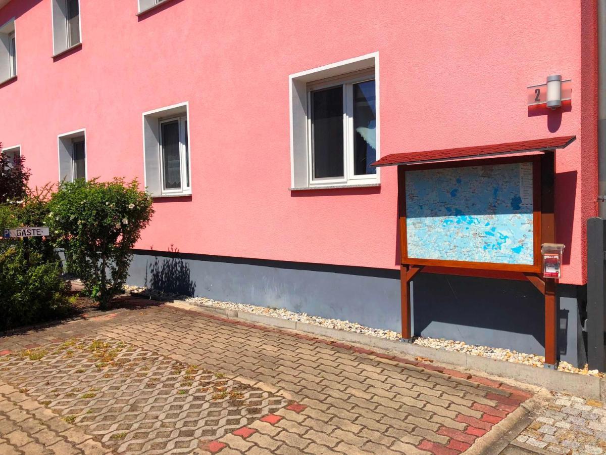 Fewo Gaesteunterkunft Drathschmidt Senftenberg Bagian luar foto